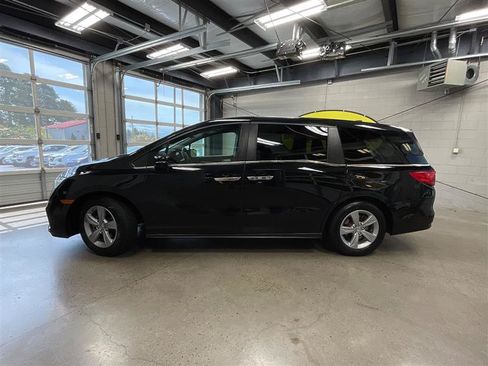 Used 2020 Honda Odyssey EX image 2