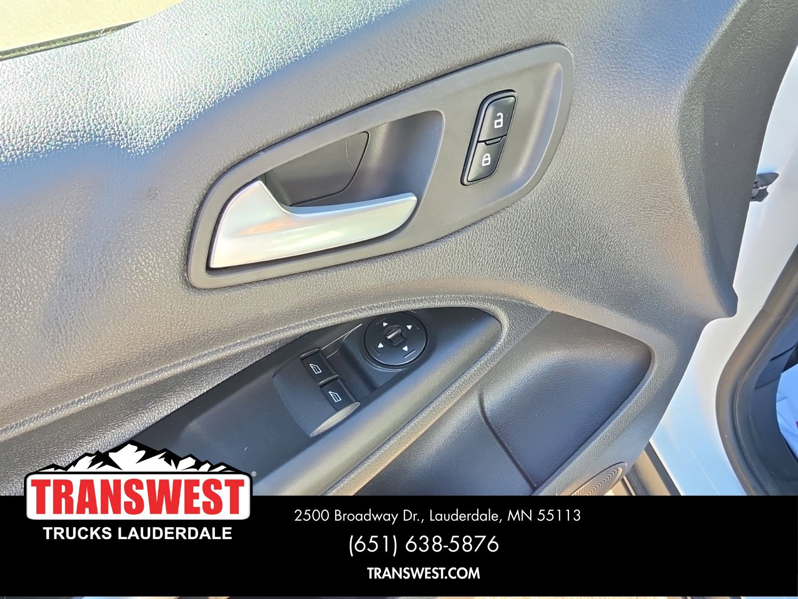 Used 2016 Ford Transit Connect XLT FWD image 13