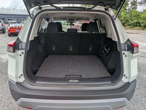 Certified 2022 Nissan Rogue SV FWD image 31