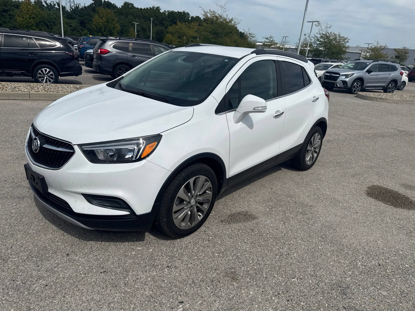 Used 2019 Buick Encore Preferred FWD image 1