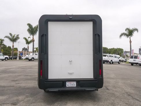 Used 2024 Chevrolet Brightdrop 600 w/ Commercial Equipment Package AWD/4WD image 8