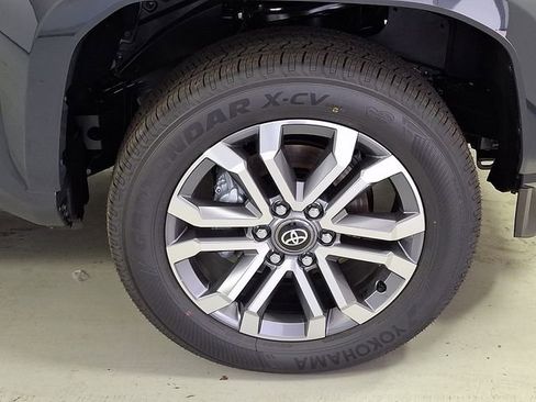 New 2026 Toyota 4Runner Limited image 9