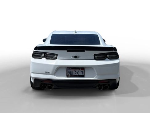 Used 2019 Chevrolet Camaro SS RWD image 4