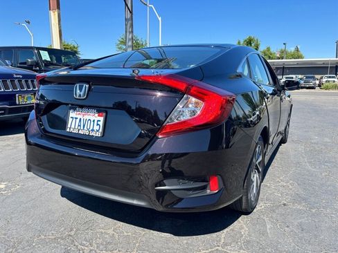 Used 2016 Honda Civic EX image 3