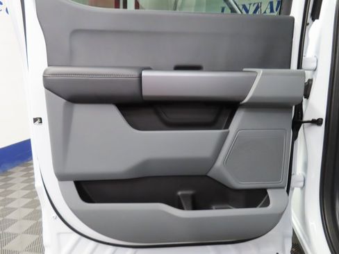 Used 2025 Ford F350 XLT image 48