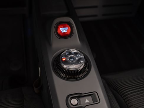 Used 2019 Ford GT RWD image 14