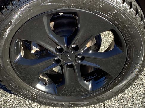 Used 2018 Jeep Compass Latitude image 22