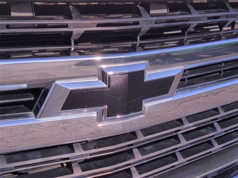 Used 2021 Chevrolet Silverado 1500 LT w/ All Star Edition Plus image 31