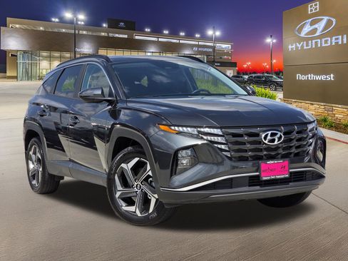 Used 2023 Hyundai Tucson SEL w/ Convenience Package image 3