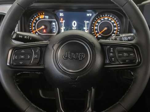 Used 2026 Jeep Wrangler Unlimited Sport AWD/4WD image 14