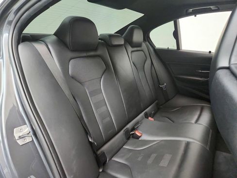 Used 2018 BMW M3 Base image 29