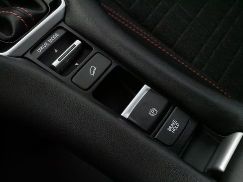 Used 2023 Honda HR-V Sport image 25