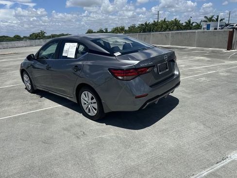 Used 2025 Nissan Sentra S FWD image 33
