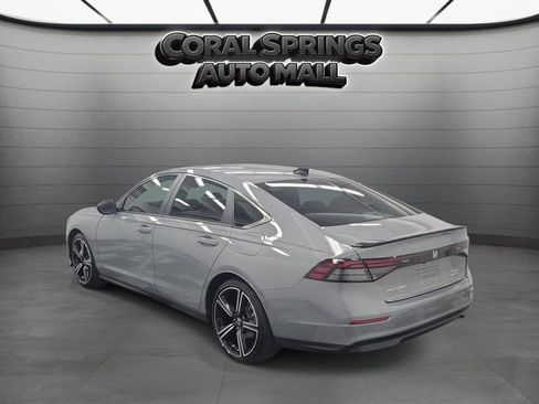 Used 2023 Honda Accord Sport image 4