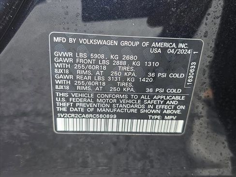 Used 2024 Volkswagen Atlas Peak Edition SE image 26