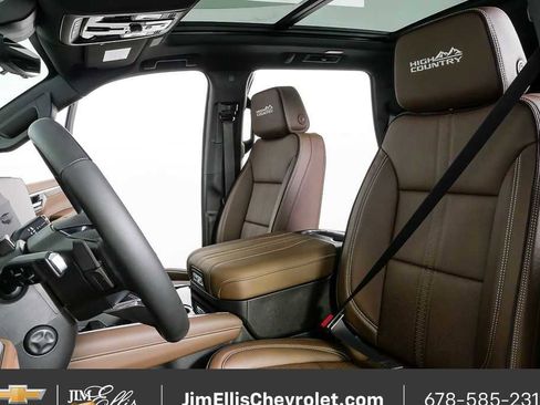 New 2026 Chevrolet Tahoe High Country AWD/4WD image 5