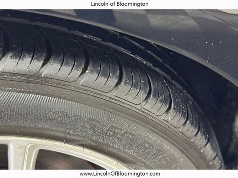 Used 2018 Ford Focus SE w/ Cold Weather Package image 13