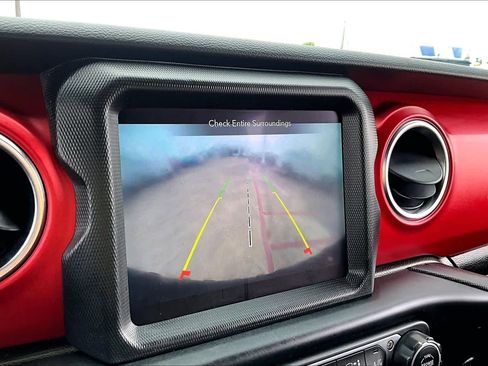 Used 2021 Jeep Wrangler Unlimited Rubicon w/ Xtreme Recon 35" Tire Package image 26