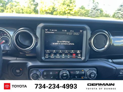 Used 2021 Jeep Wrangler Unlimited Rubicon w/ Trailer Tow Package AWD/4WD image 18