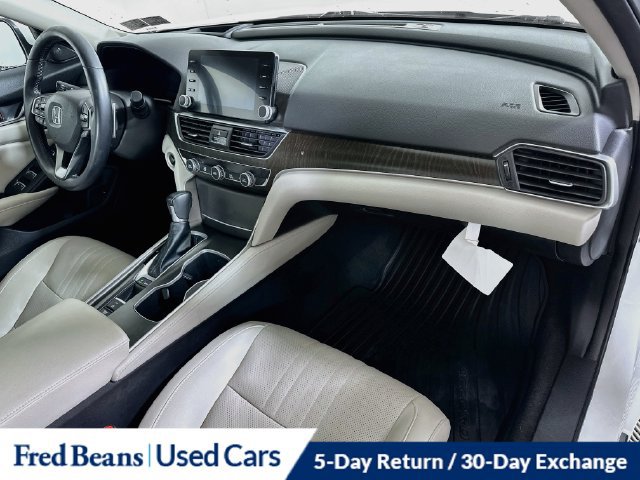 Used 2018 Honda Accord Touring image 36