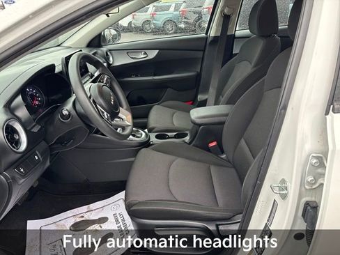 Used 2024 Kia Forte LX image 10
