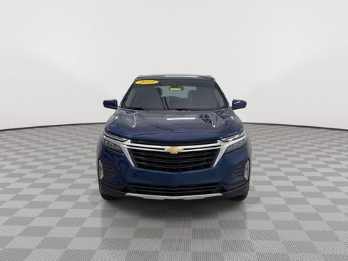 Used 2022 Chevrolet Equinox LT w/ Driver Convenience Package image 3