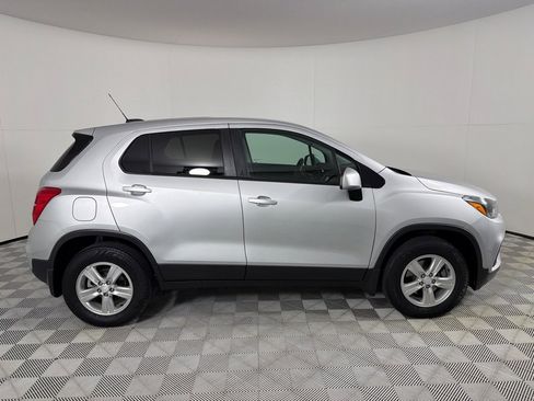 Used 2019 Chevrolet Trax LS w/ Tint and Cruise Package image 4