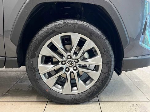 New 2025 Toyota RAV4 Limited image 7