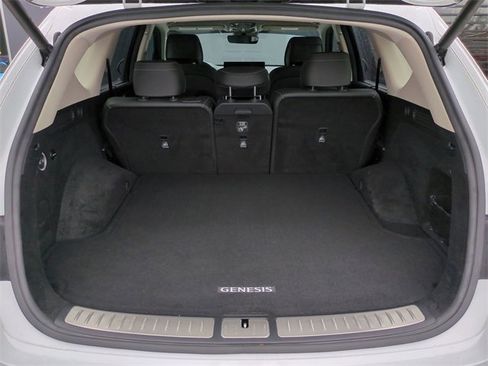 Certified 2022 Genesis GV80 3.5T image 11