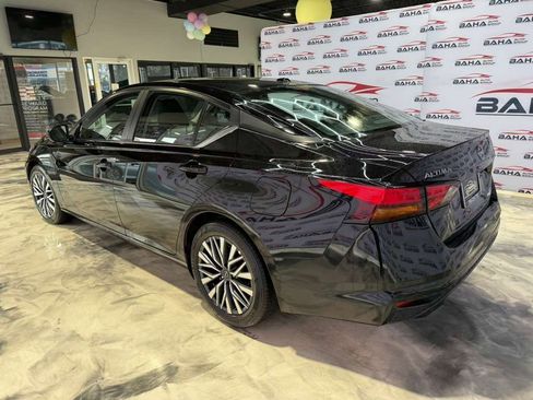 Used 2026 Nissan Altima 2.5 SV FWD image 12