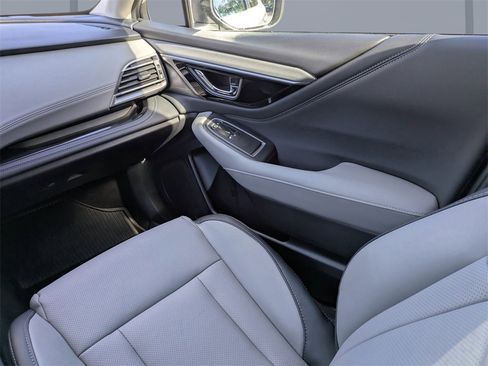 Certified 2025 Subaru Outback Limited w/ Popular Package #2 image 38