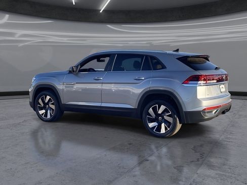 New 2026 Volkswagen Atlas Cross Sport SE AWD/4WD image 4