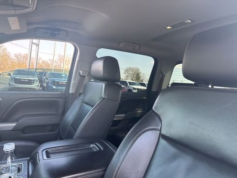 Used 2015 Chevrolet Silverado 2500 LTZ w/ LTZ Plus Package image 3