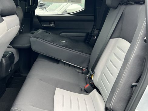 New 2025 Toyota Tacoma TRD Off-Road image 19