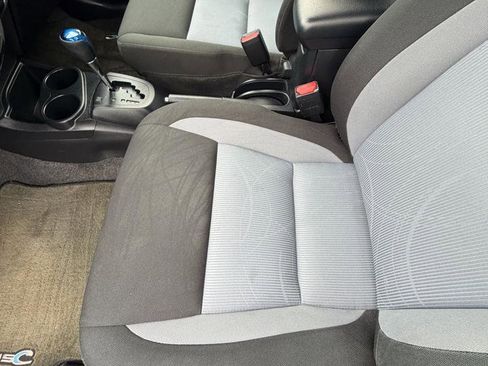 Used 2019 Toyota Prius C FWD image 10