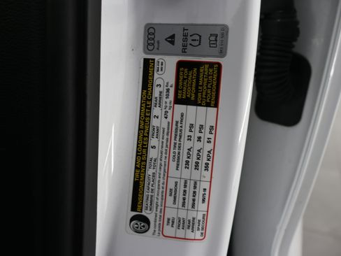 Used 2025 Audi Q5 2.0T Premium image 62