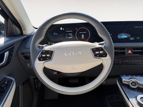 Used 2023 Kia EV6 Wind w/ Wind Technology Package AWD/4WD image 12