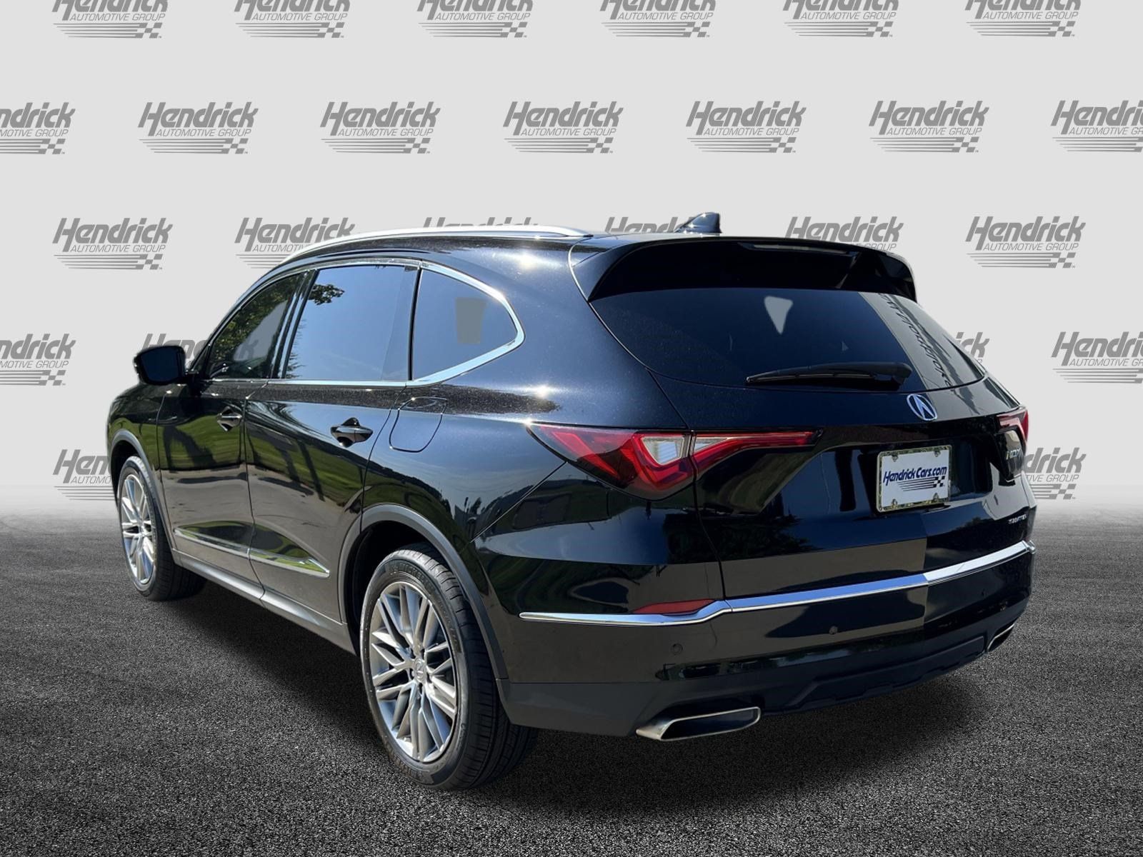 Used 2023 Acura MDX w/ Advance Package AWD/4WD image 8