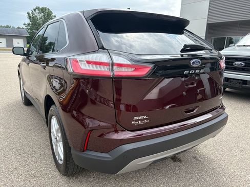 Used 2024 Ford Edge SEL w/ Convenience Package AWD/4WD image 8