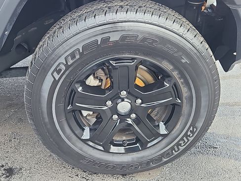 Used 2020 Jeep Wrangler Unlimited Sport S image 30