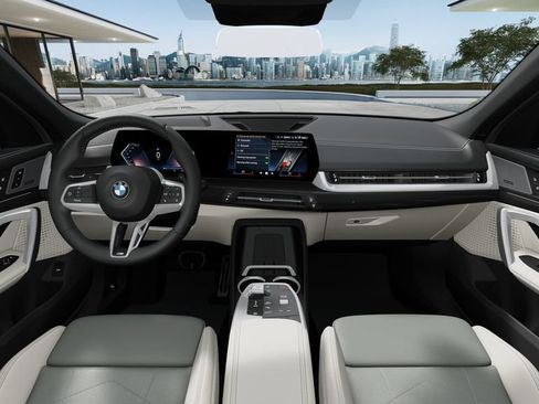 New 2026 BMW X2 xDrive28i w/ Technology Package AWD/4WD image 10