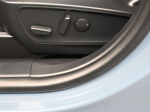 Used 2024 Ford Escape ST-Line Select w/ Class II Trailer Tow Package image 12