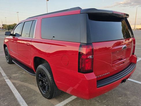 Used 2020 Chevrolet Suburban LT image 5