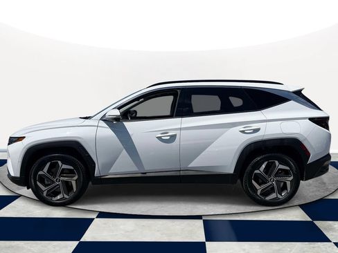 Certified 2023 Hyundai Tucson Limited AWD/4WD image 3