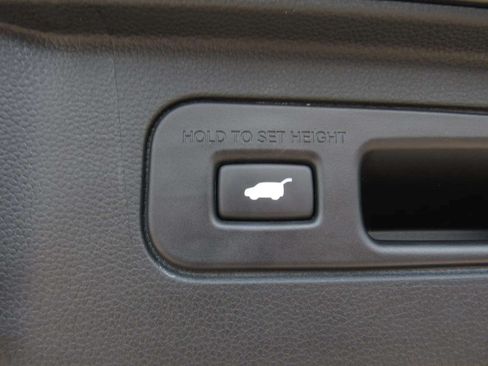 Certified 2024 Honda Pilot EX-L image 13