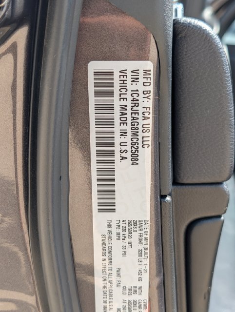 Used 2021 Jeep Grand Cherokee Laredo X RWD image 30
