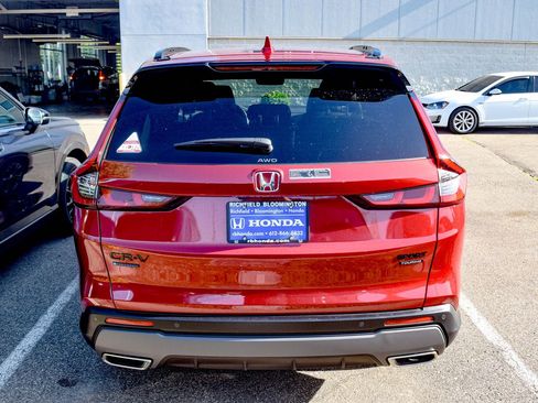 Certified 2026 Honda CR-V Sport Touring image 5