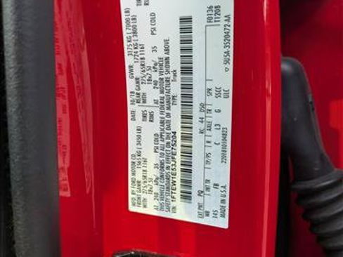 Used 2018 Ford F150 XLT w/ Equipment Group 302A Luxury AWD/4WD image 15