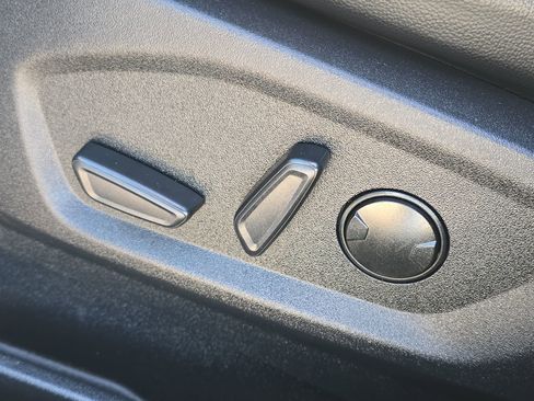 Certified 2024 Ford Edge SEL image 12