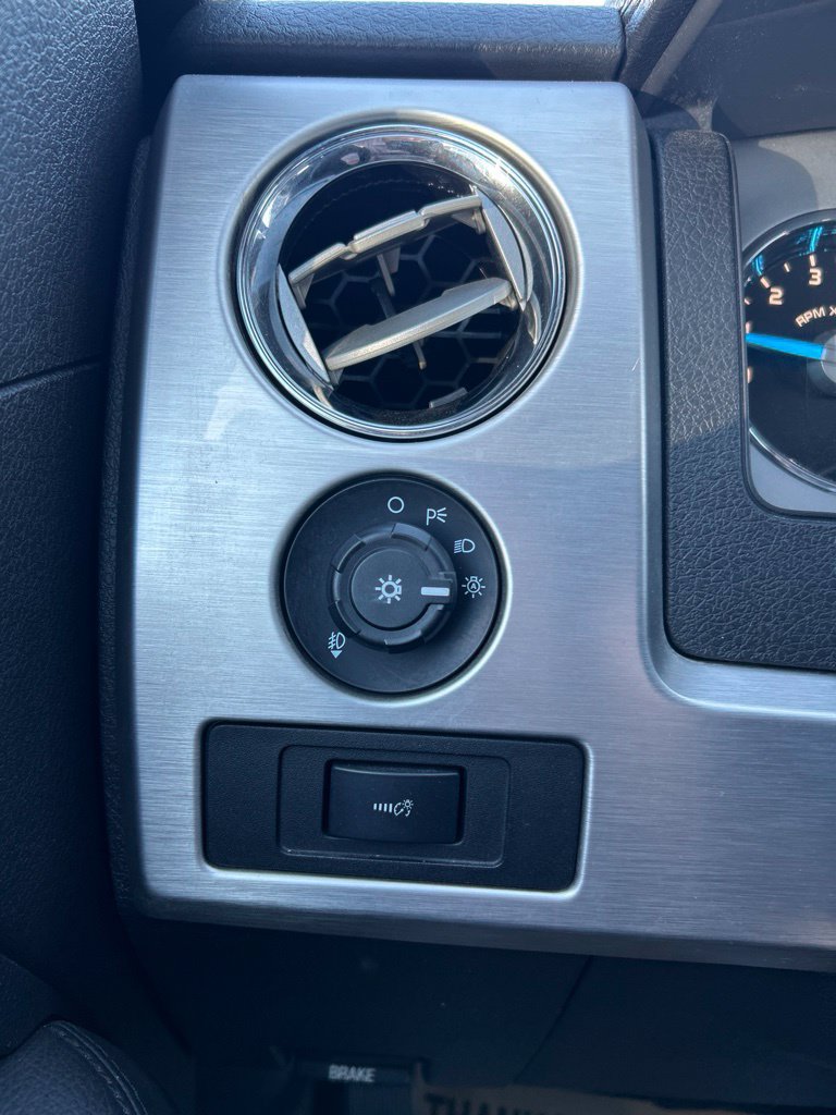 Used 2013 Ford F150 Platinum AWD/4WD image 22